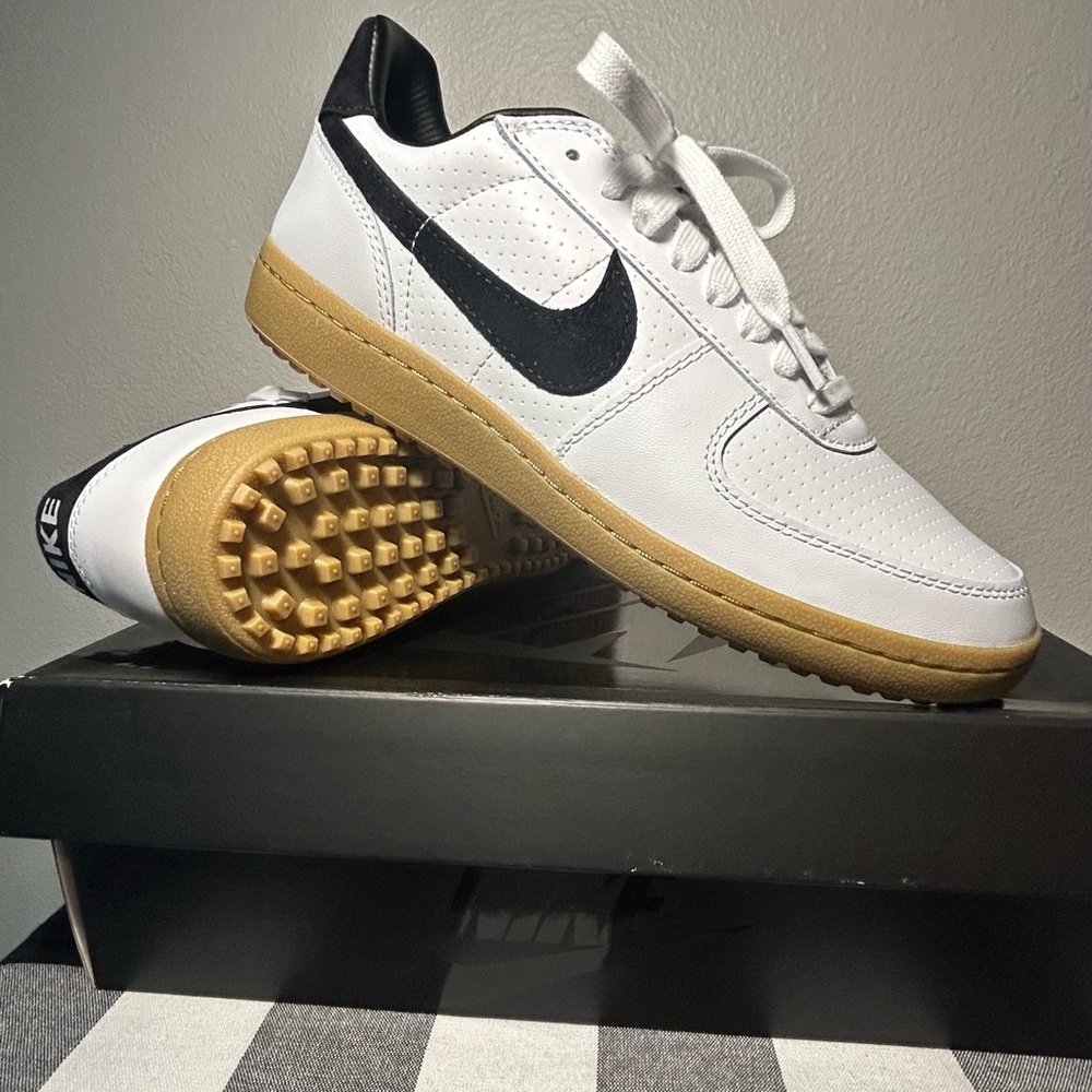Nike Field General 82 Sneakers
